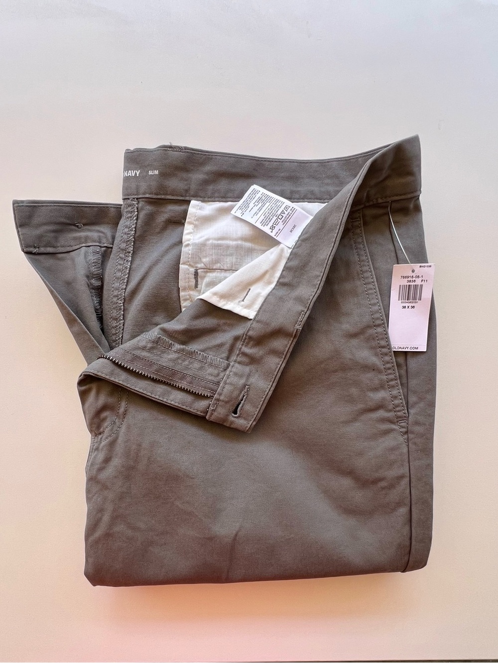 Old Navy Slim Chinos in Olive